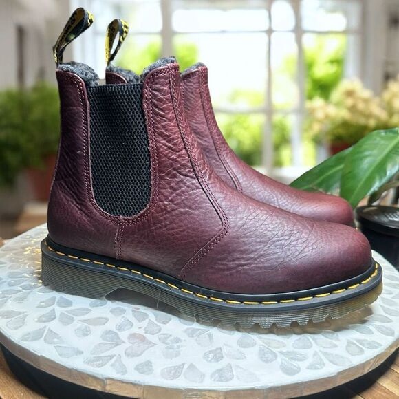Dr. Martens 2976 WarmWair Lined Grizzly Leather Winter Snow Chelsea Boot Unisex - Picture 7 of 13